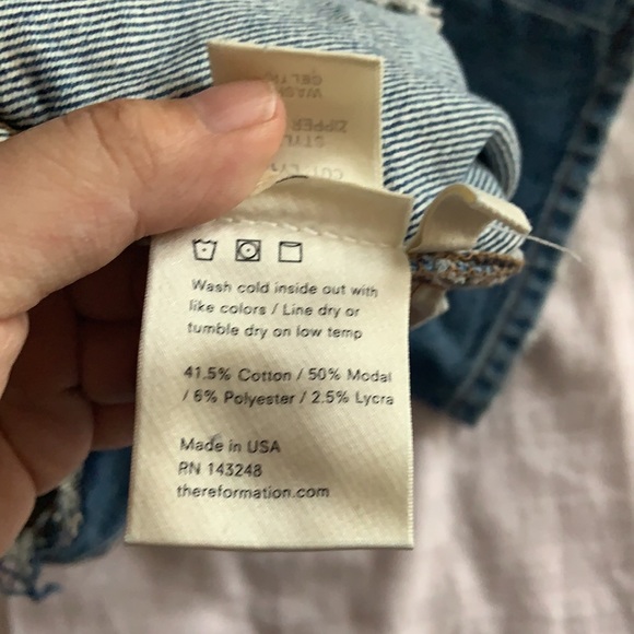 Reformation Zipper Jean in Celtic Size 29 - Picture 7 of 7